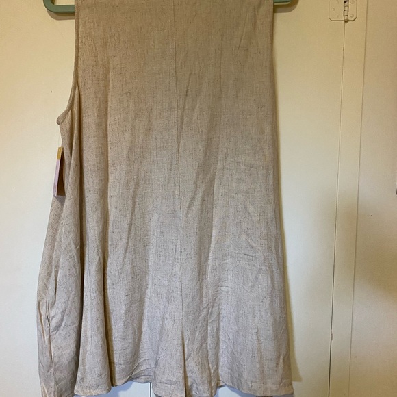 NWT Linen Blend Button Down Romper Size Large - Picture 2 of 4